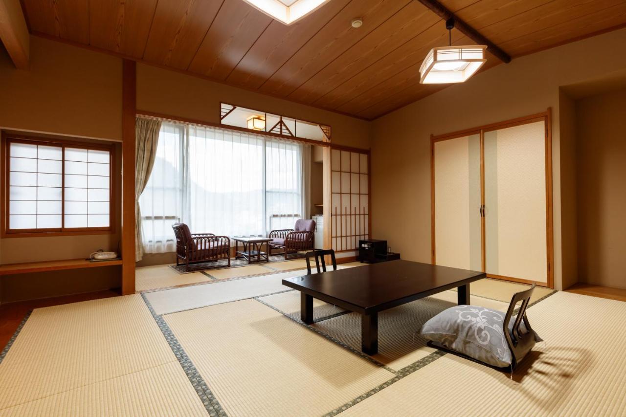 Umemura Ryokan Uguisutei Chikuma Dış mekan fotoğraf